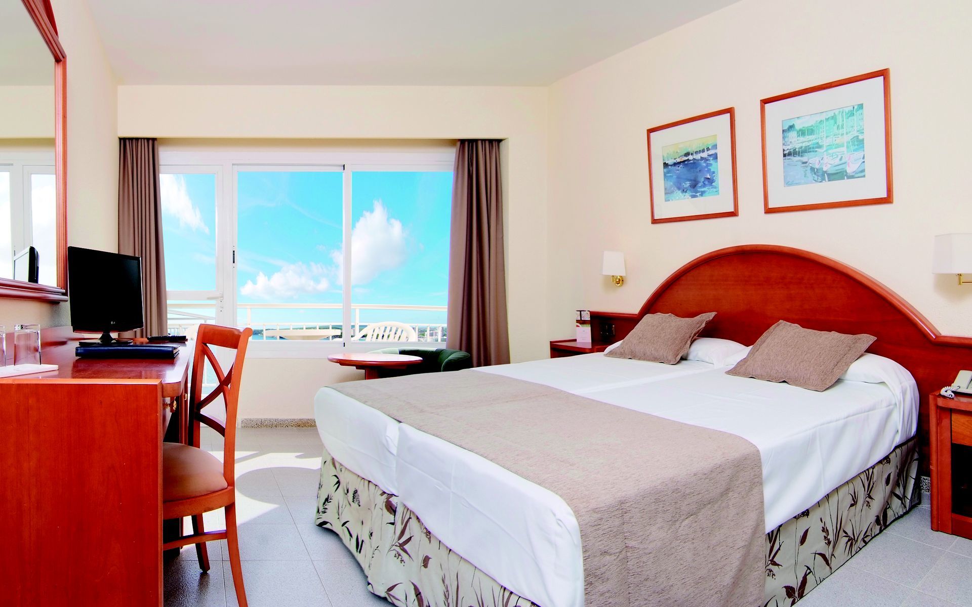 Bahia Principe Sunlight Coral Playa Hotel Magaluf  Buitenkant foto